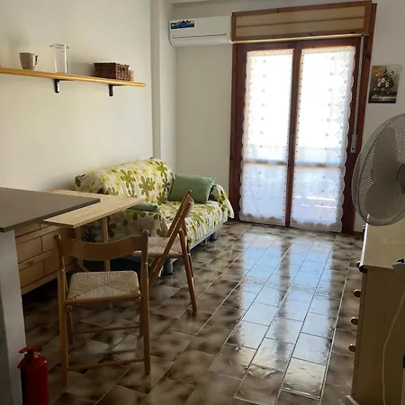 Lejlighed Centro Marina, 350 M Dal Mare Scalea